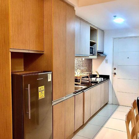 Wind Staycation Suites Tagaytay City Exterior photo